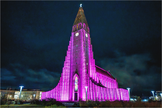 Main image Hallgrímskirkja in Pink – Reykjavík