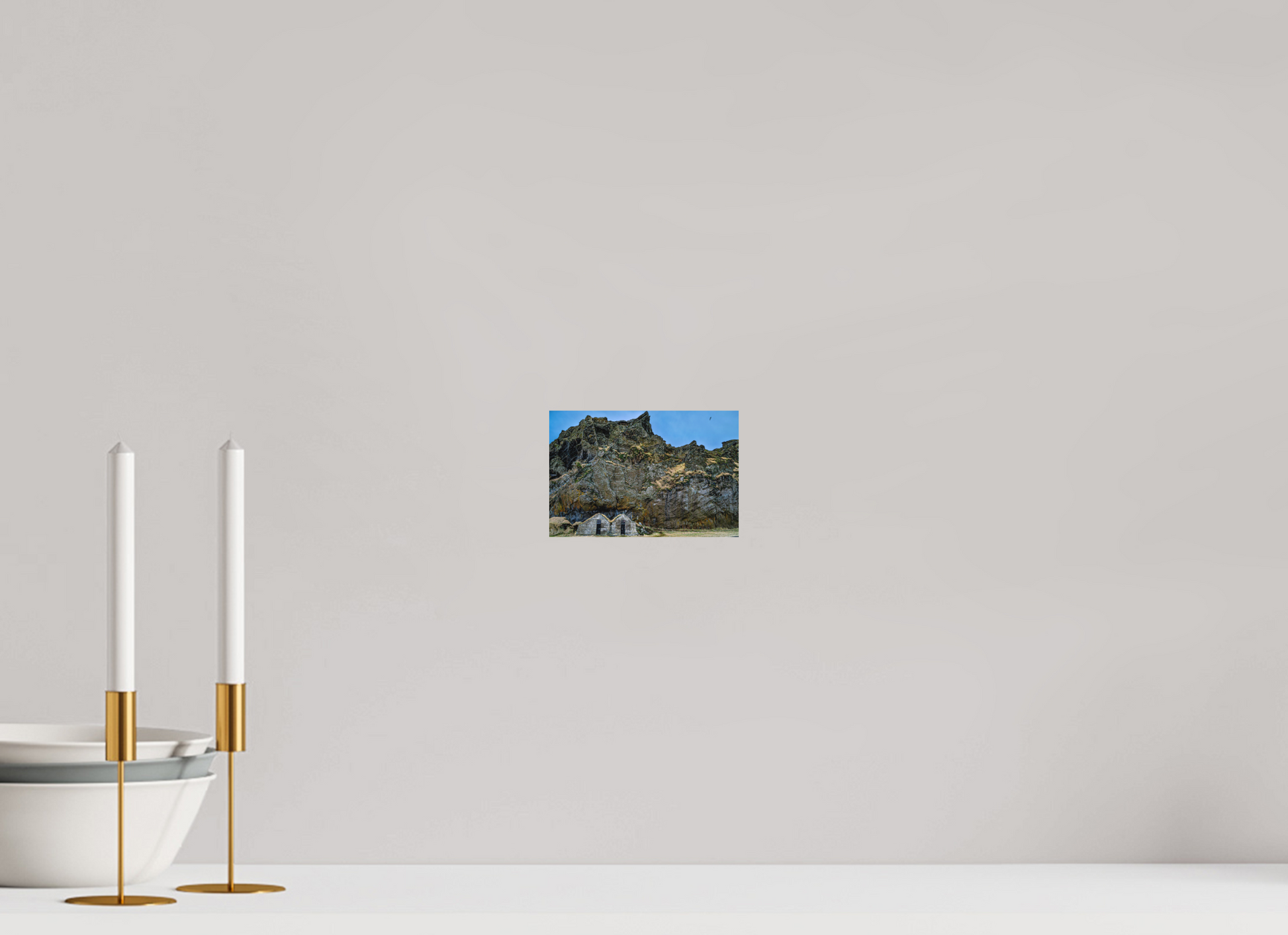 15 x 10 cm, Hahnemühle Photo Rag Bright White Bergschatten – Versteckte Häuser von Island