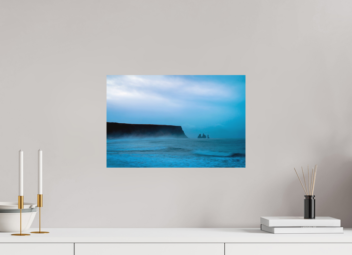 45 x 30 cm, Hahnemühle Photo Rag Bright White Reynisdrangar im blauen Morgennebel