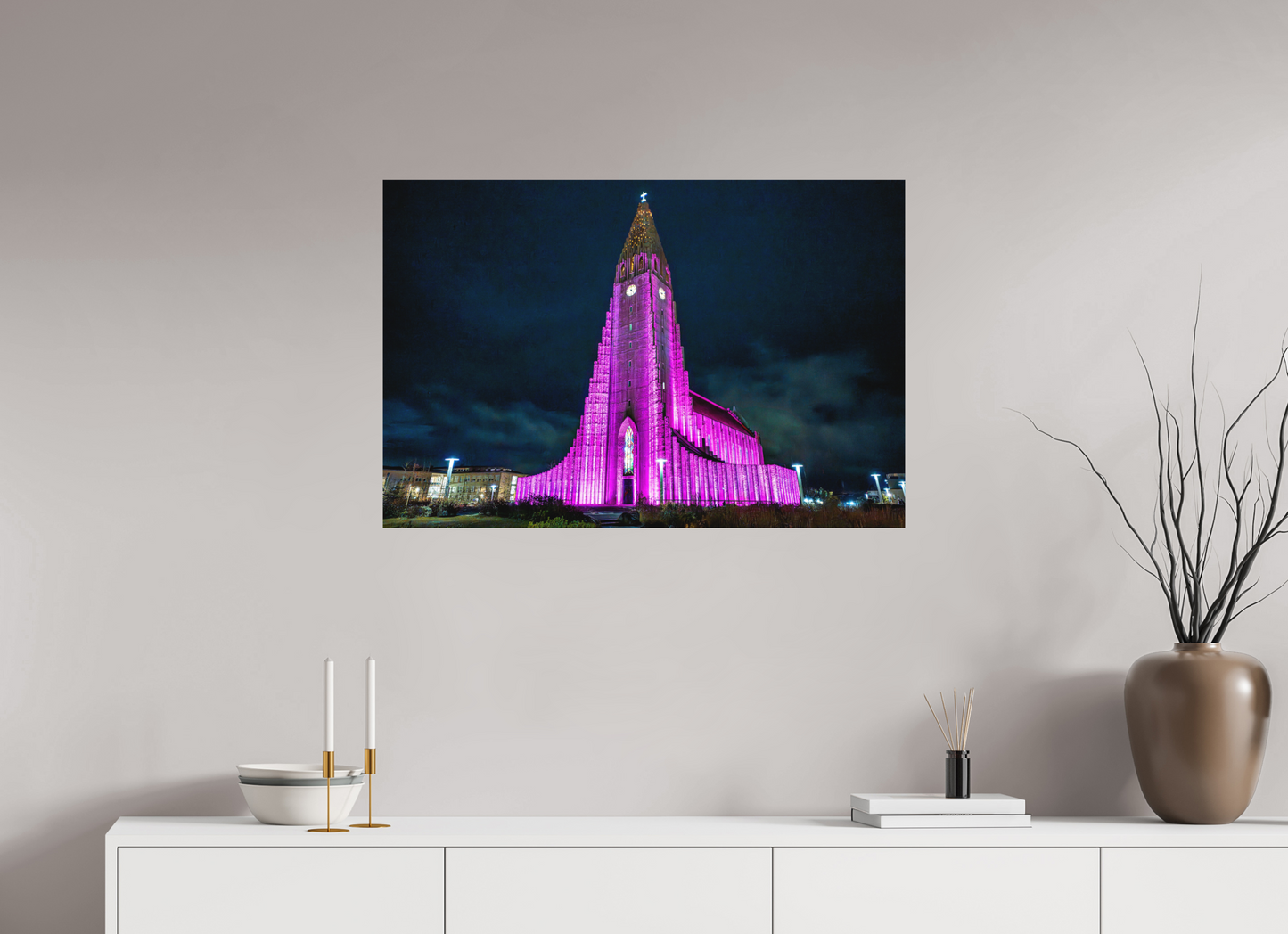 90 x 60 cm, Hahnemühle Photo Rag Bright White Hallgrímskirkja in Pink – Reykjavík