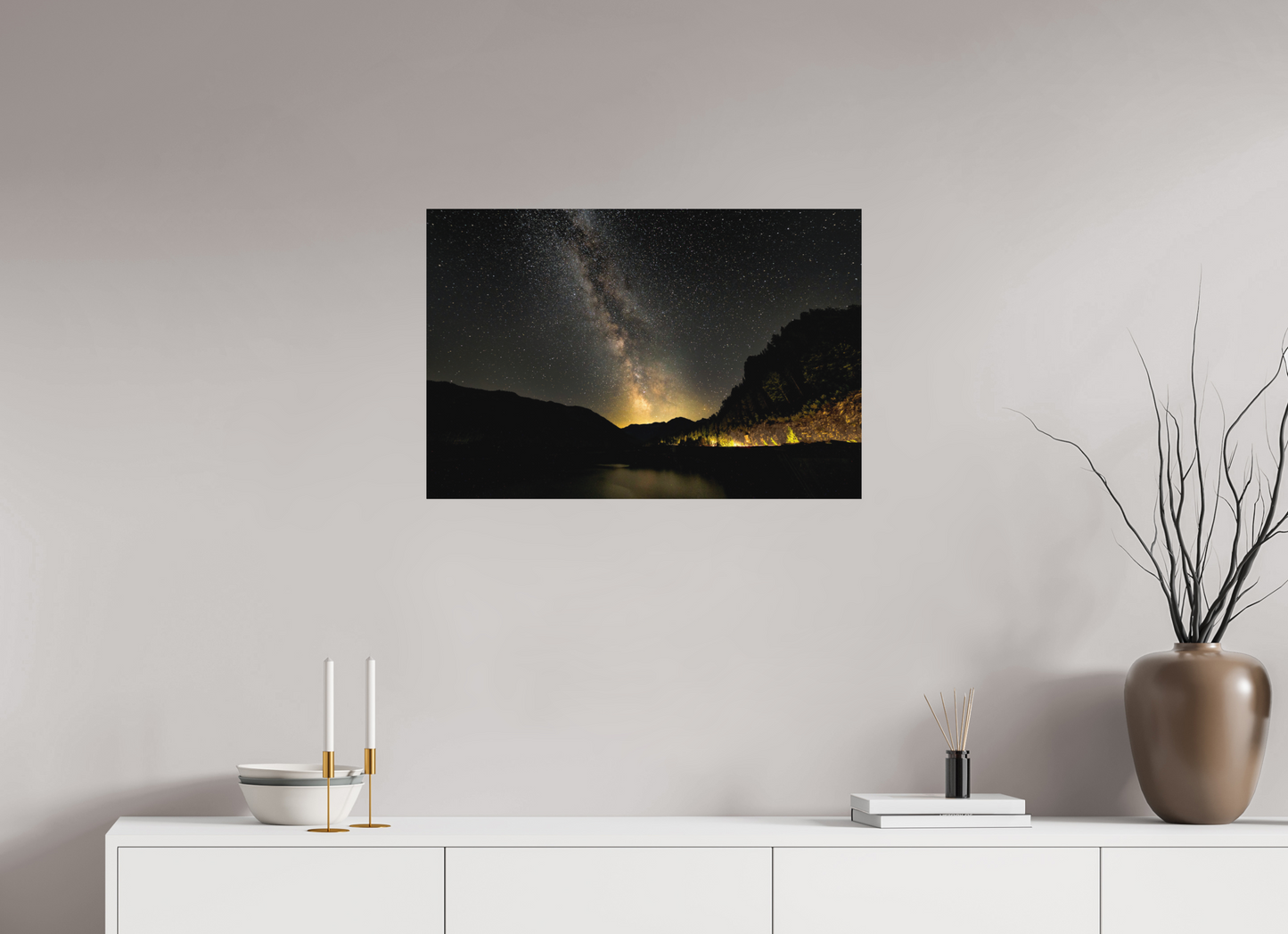 75 x 50 cm, Hahnemühle Photo Rag Bright White Sylvensteinspeicher – Milchstraße über den Bergen
