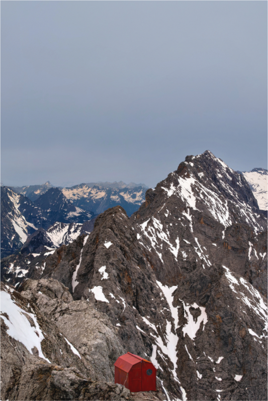 Main image Rot auf der Zugspitze