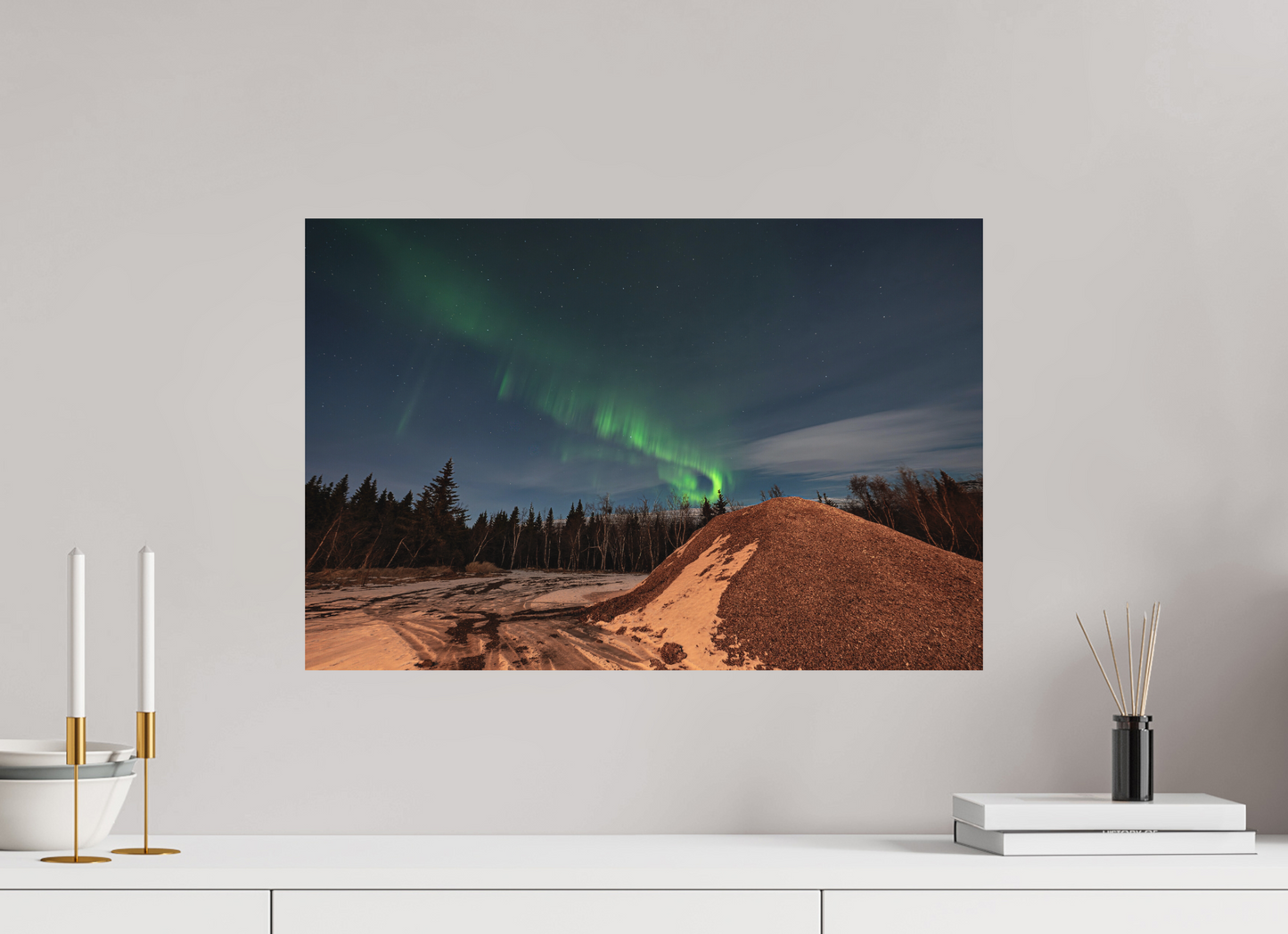60 x 40 cm, Hahnemühle Photo Rag Bright White Nordlicht über dem Winterwald – Island