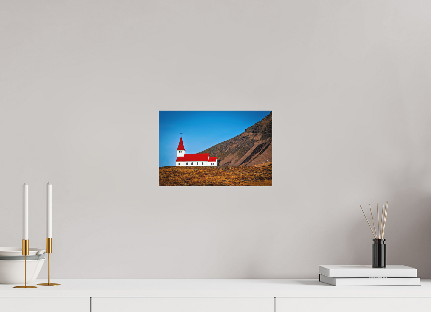 30 x 20 cm, Hahnemühle Photo Rag Bright White Vík’s Red Crown – Iceland’s Iconic Church