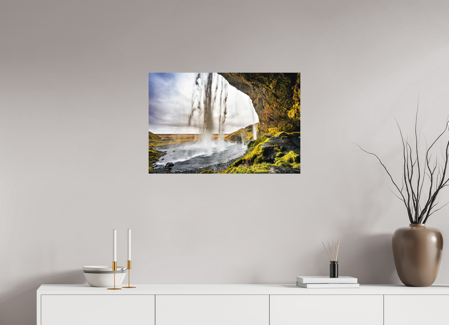75 x 50 cm, Hahnemühle Photo Rag Bright White Hinter dem Schleier – Blick aus der Höhle des Seljalandsfoss