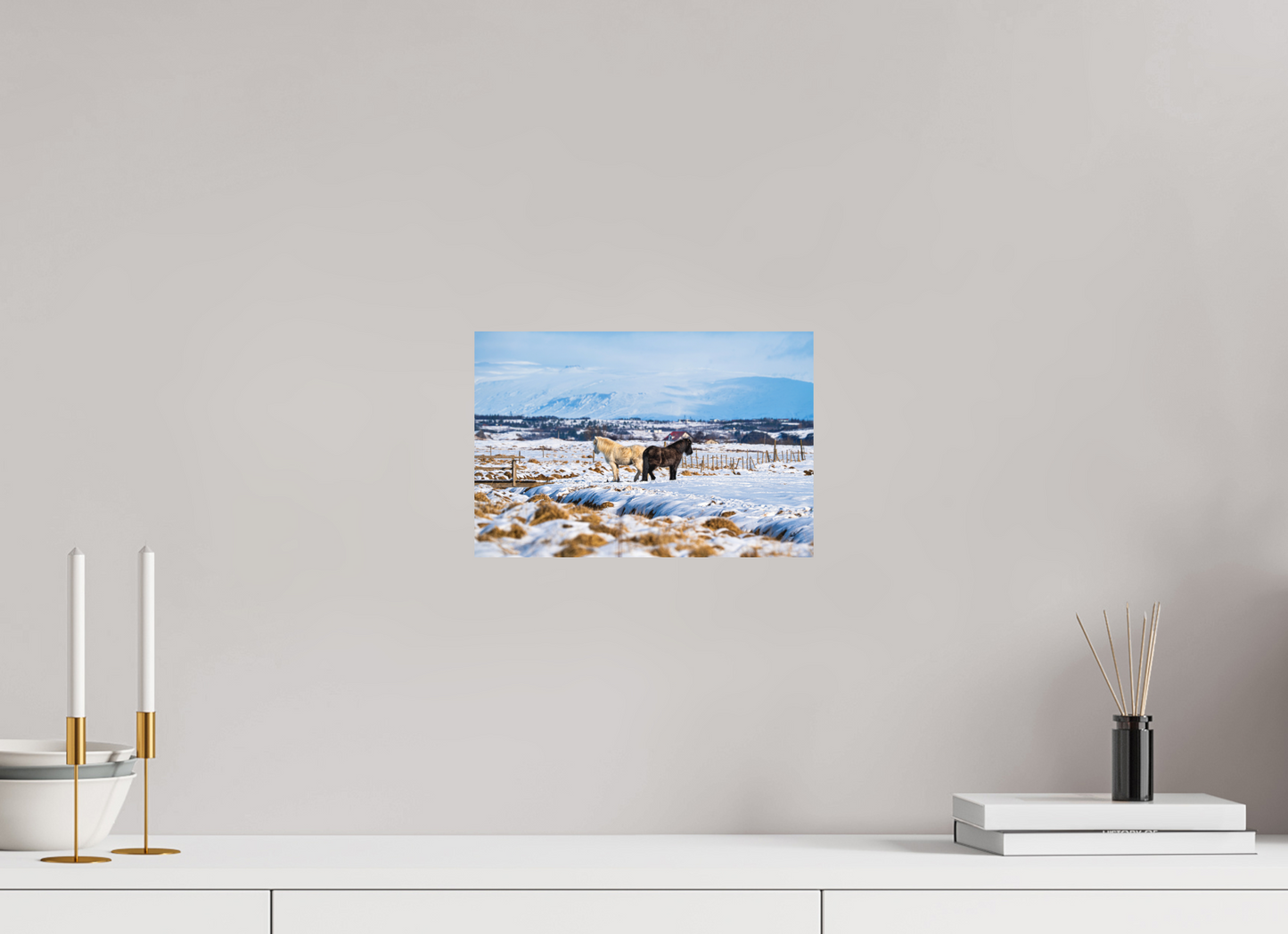 30 x 20 cm, Hahnemühle Photo Rag Bright White Winterruhe – Islandpferde im Schneeland