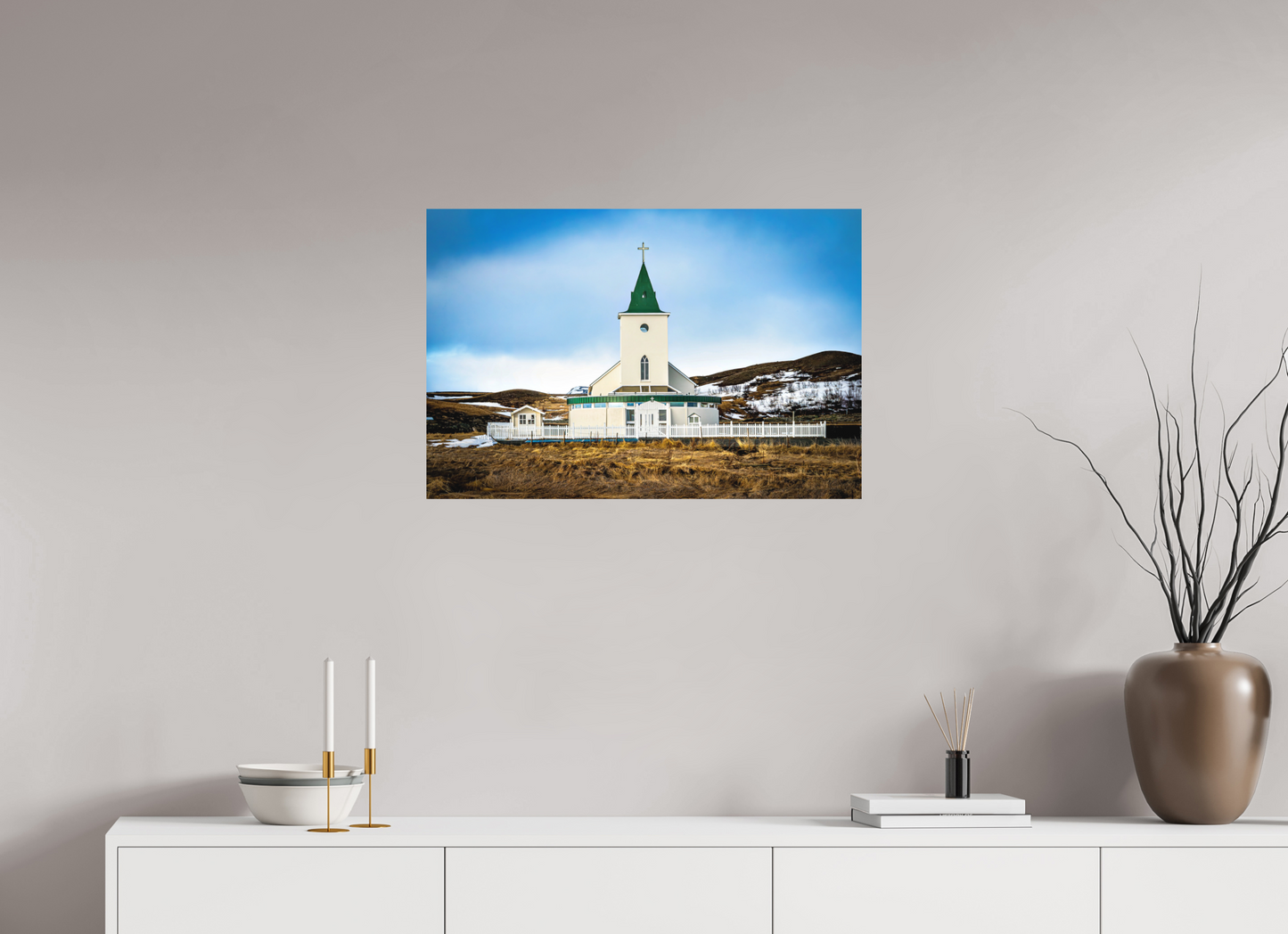 75 x 50 cm, Hahnemühle Photo Rag Bright White Grüne Dorfkirche – Island
