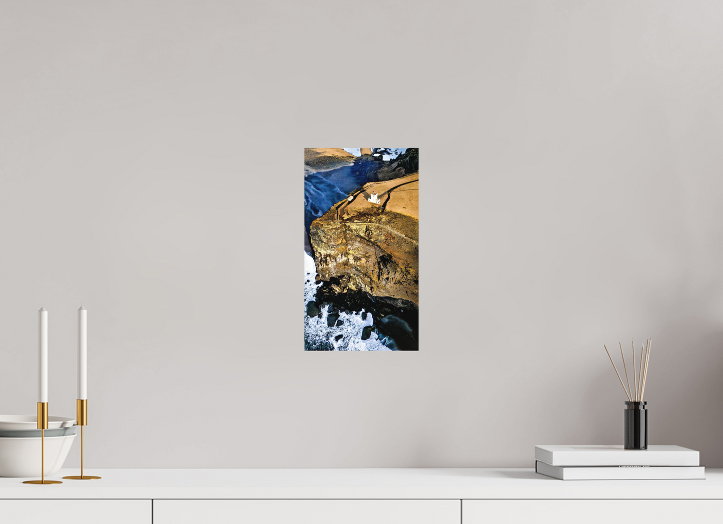 18 x 32 cm, Hahnemühle Photo Rag Bright White Dyrhólaey Leuchtturm – Wacht über der Klippe
