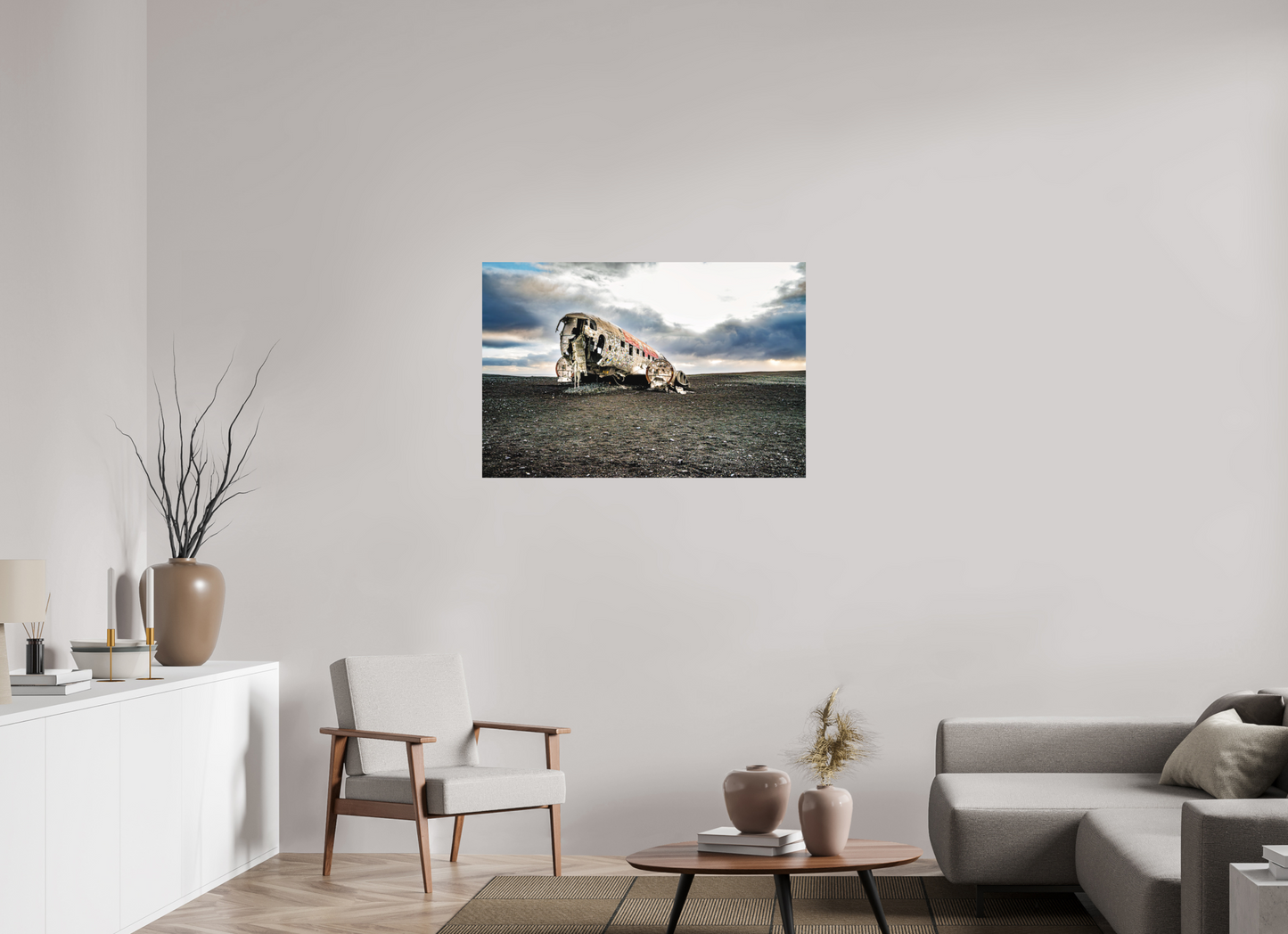 105 x 70 cm, Hahnemühle Photo Rag Bright White Verlassenes Flugzeugwrack im schwarzen Sand