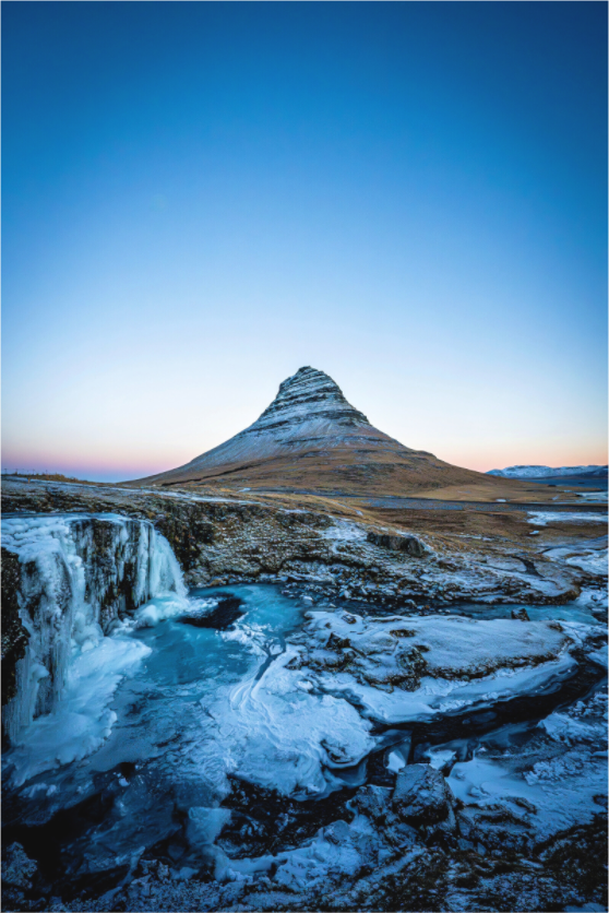 Main image Kirkjufell Moments