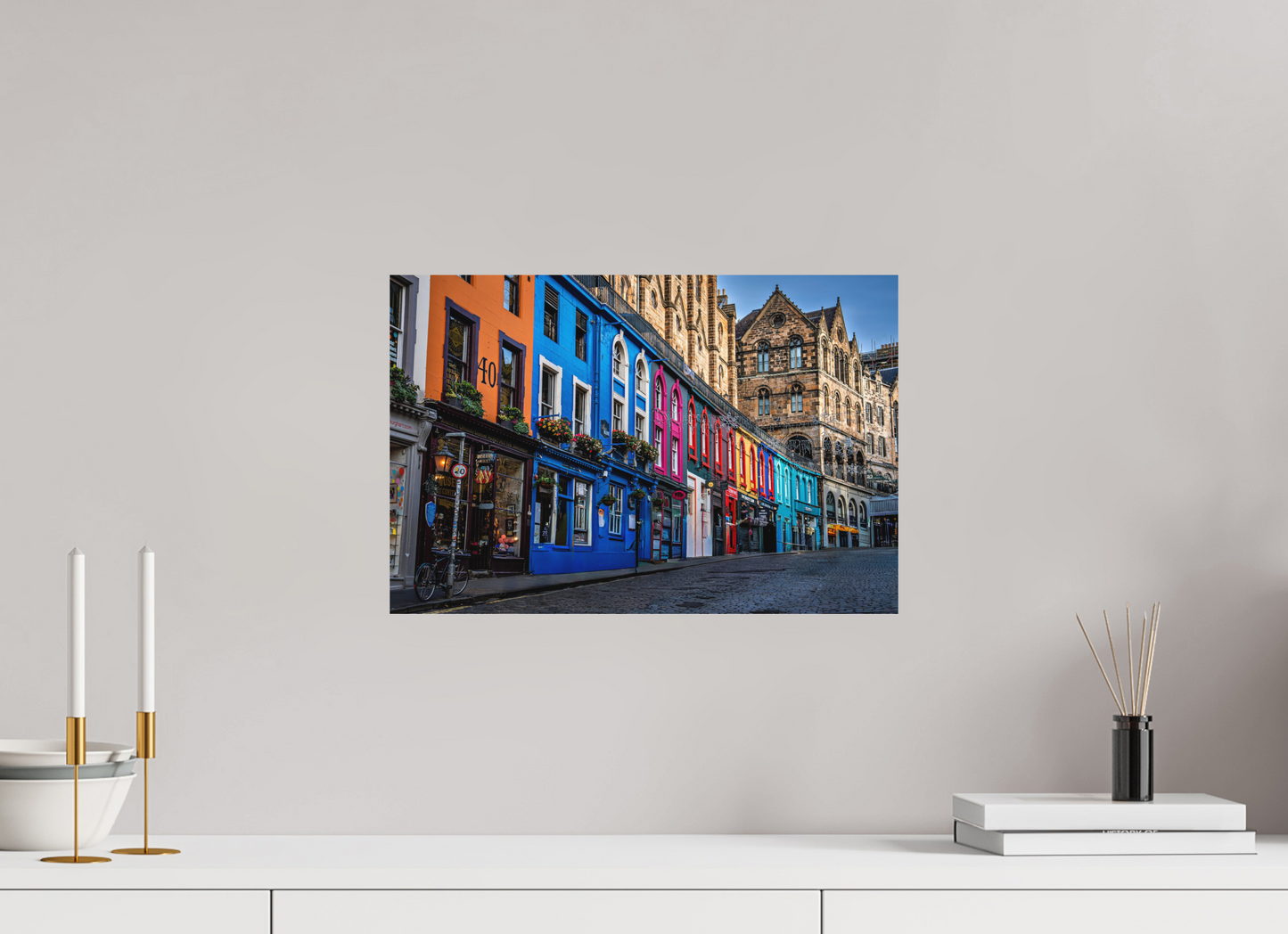 45 x 30 cm, Hahnemühle Photo Rag Bright White Victoria Street – Edinburghs Farbenpracht