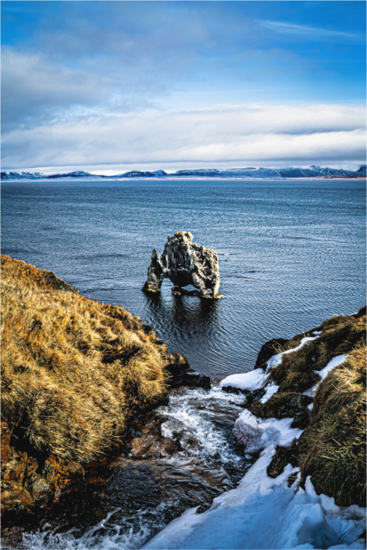 Main image Hvítserkur – Blick von oben