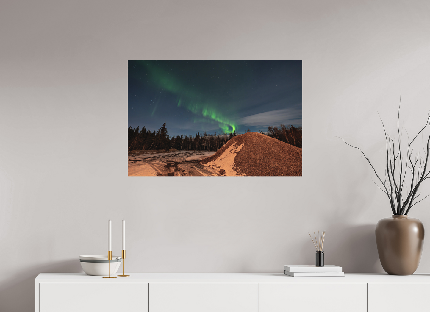 90 x 60 cm, Hahnemühle Photo Rag Bright White Nordlicht über dem Winterwald – Island