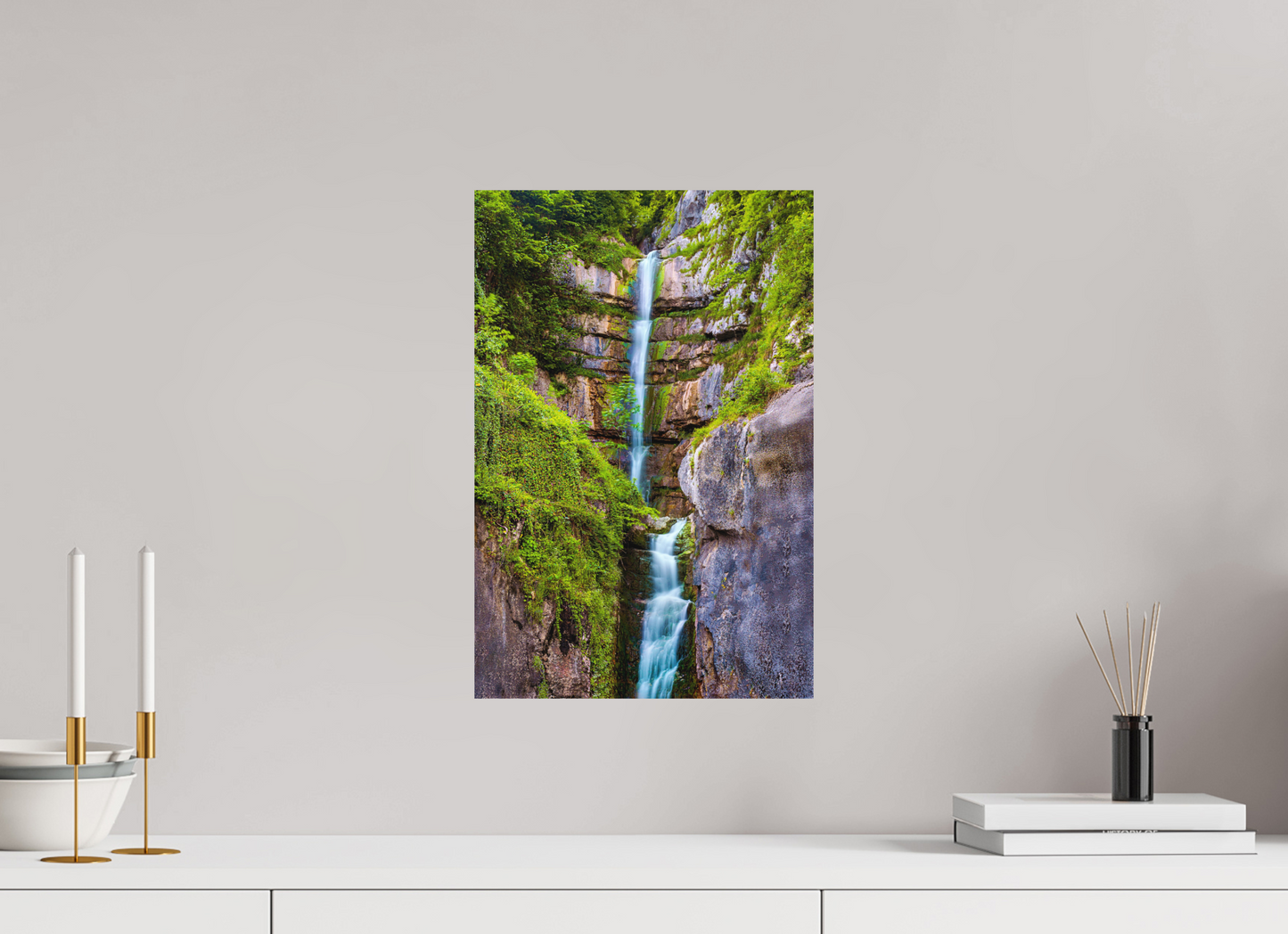 30 x 45 cm, Hahnemühle Photo Rag Bright White Wasserfall im Felsen