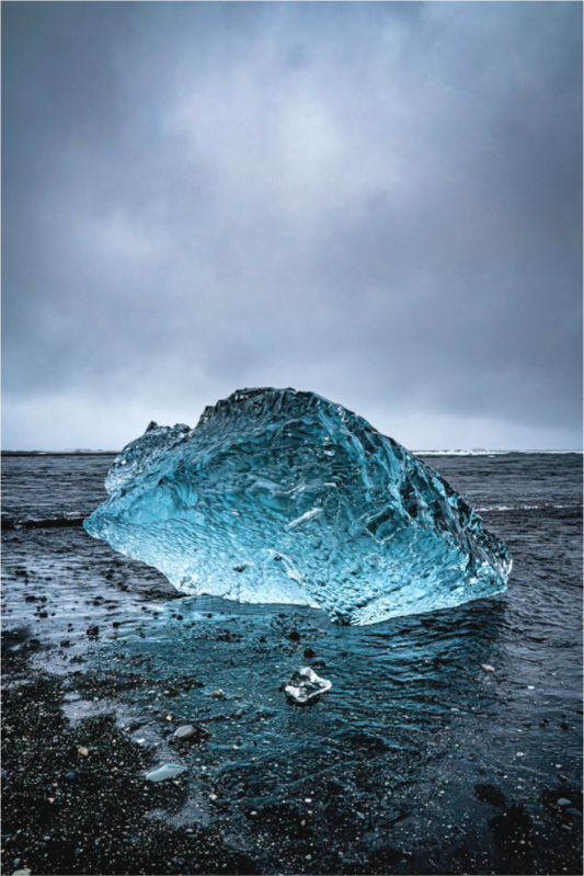 Main image Frozen Blue Giant – Iceland