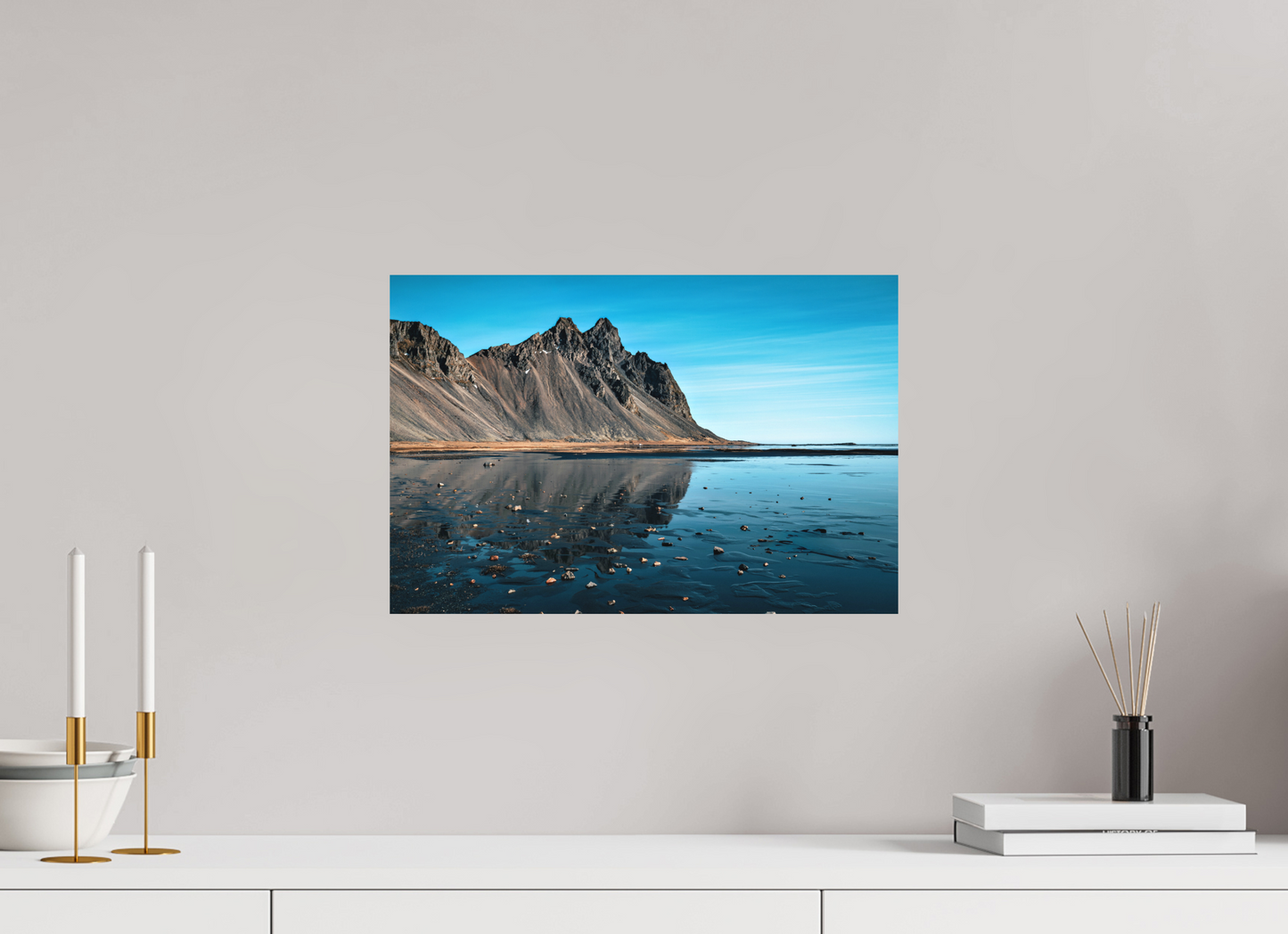 45 x 30 cm, Hahnemühle Photo Rag Bright White Spiegelberg über schwarzem Sand