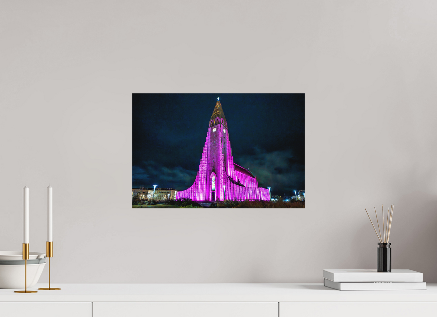 45 x 30 cm, Hahnemühle Photo Rag Bright White Hallgrímskirkja in Pink – Reykjavík