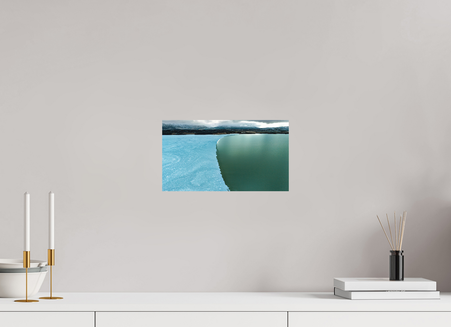 32 x 18 cm, Hahnemühle Photo Rag Bright White Eisgrenze am See – Islands stille Winterlinie