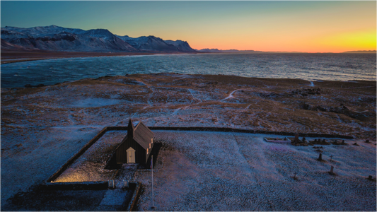 Main image Budir Flight