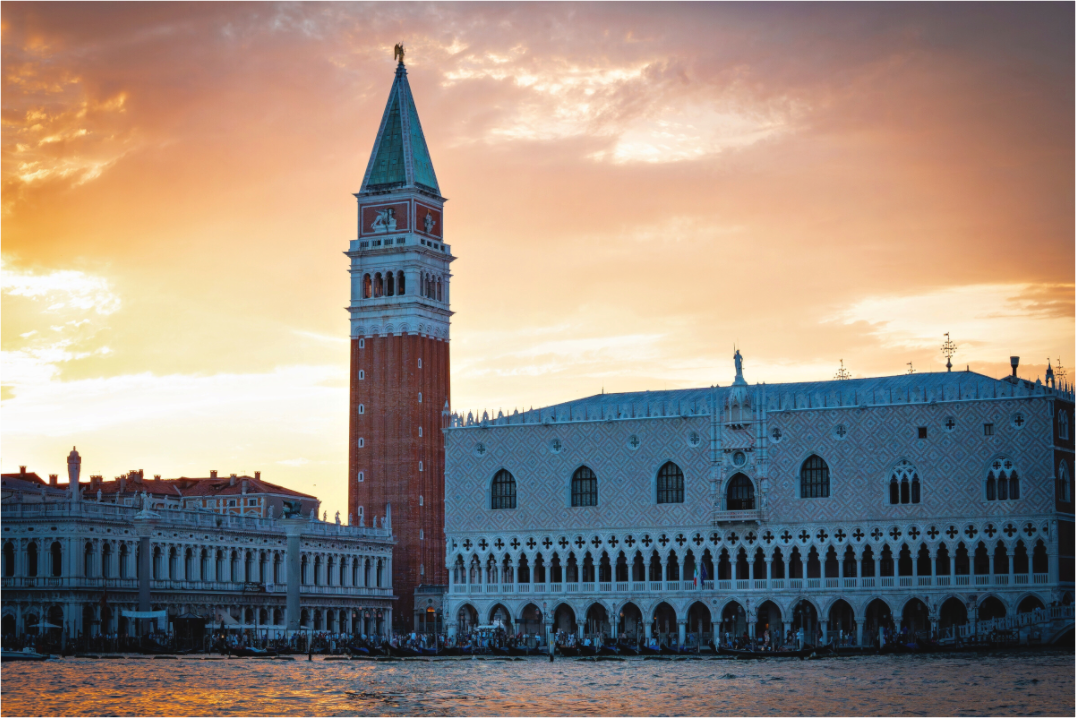 Main image Venice Sunset Glow