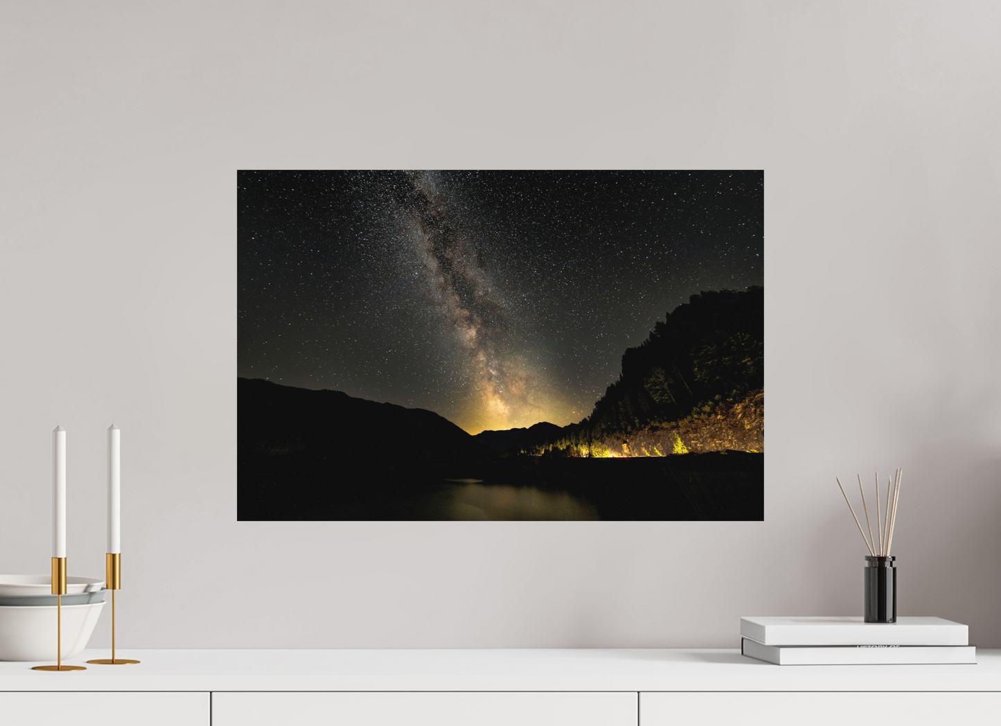60 x 40 cm, Hahnemühle Photo Rag Bright White Sylvensteinspeicher – Milchstraße über den Bergen