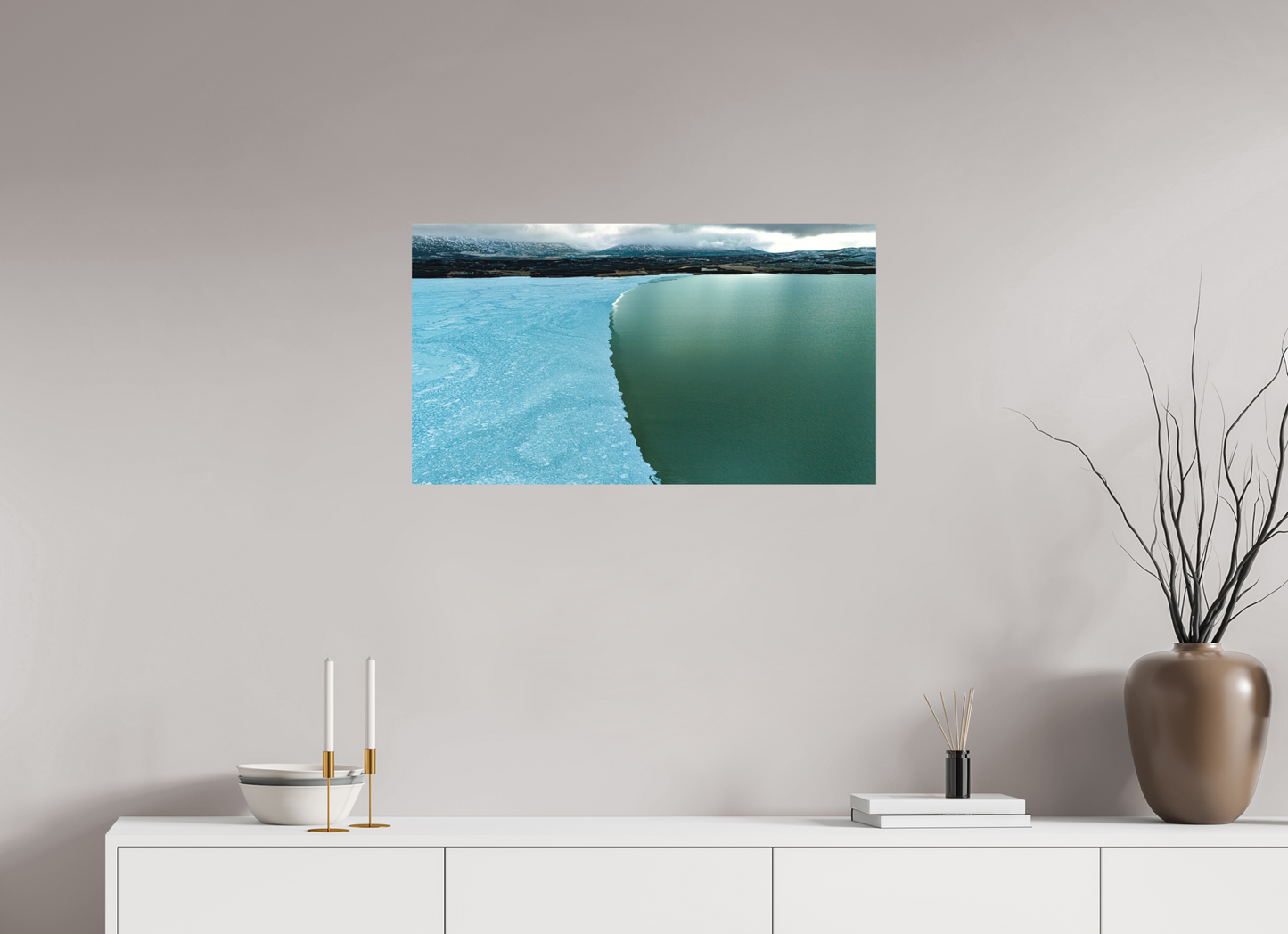 80 x 45 cm, Hahnemühle Photo Rag Bright White Eisgrenze am See – Islands stille Winterlinie