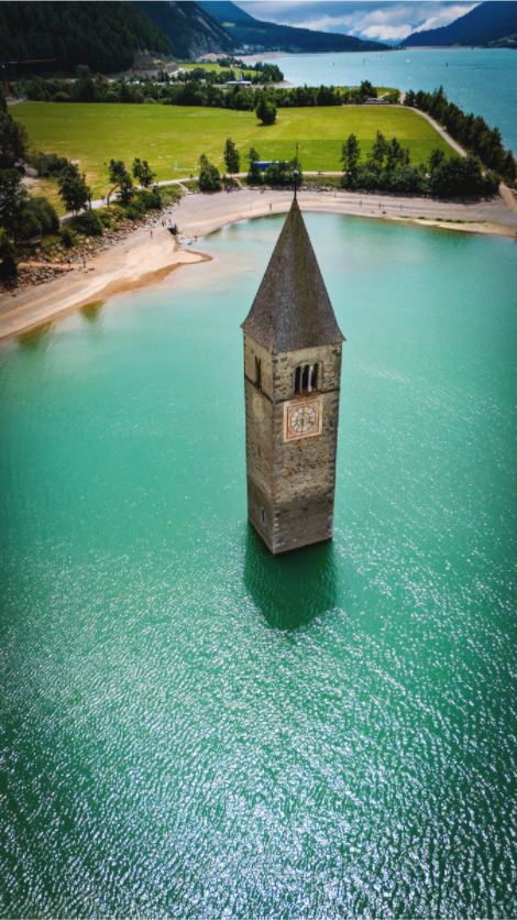 Main image Versunkener Turm im Reschensee